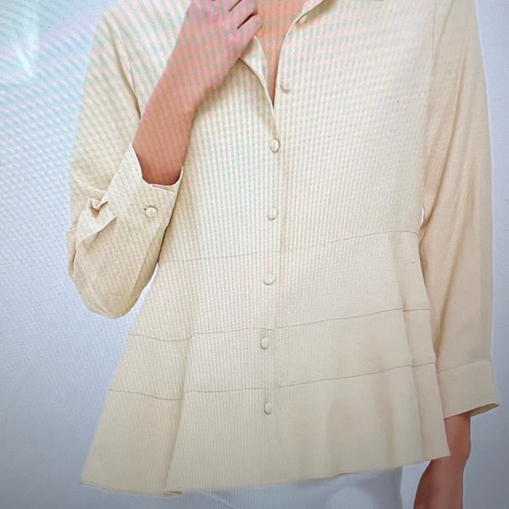 Pomander Place Tuckernuck Ashlen Tan Peplum Hem Covered Button Blouse Top XL NWT
